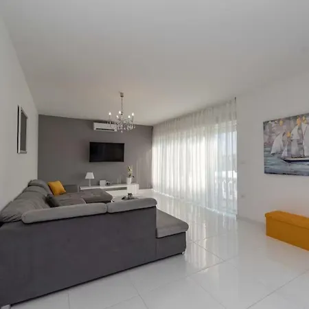 Villa Mendula Galovac (Zadar)